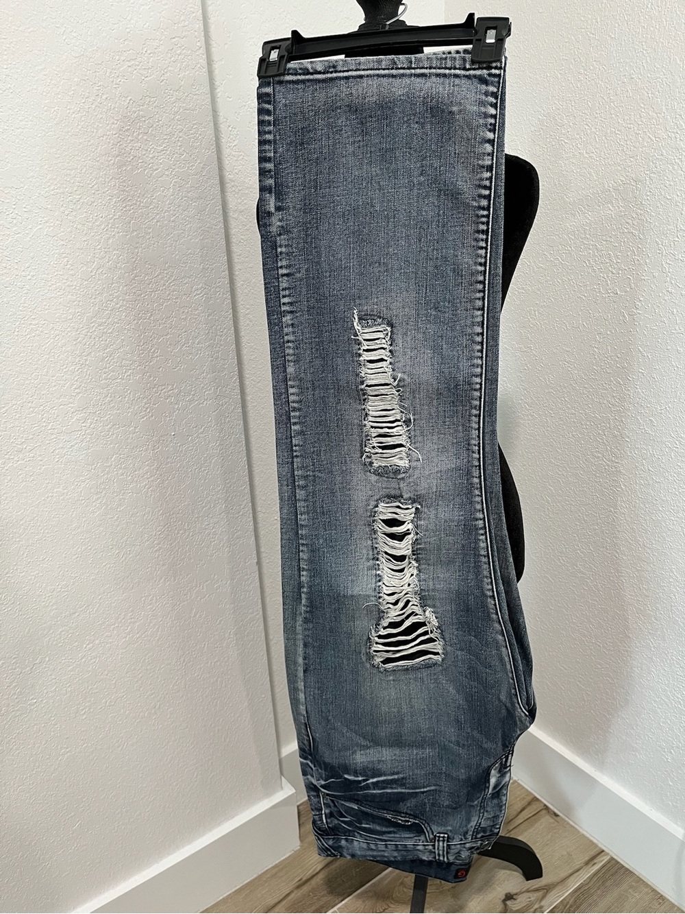 G by Guess Men's Distressed Gray-Blue Slim Straight Jeans